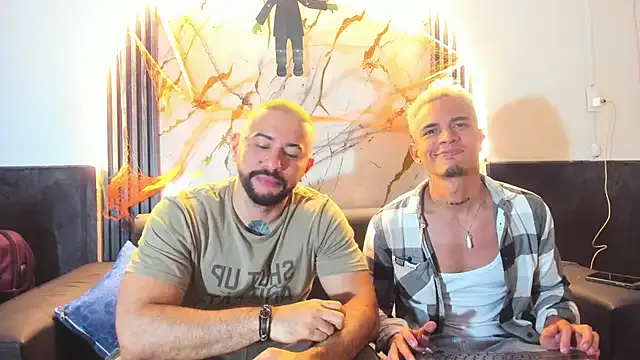 isaac_franko from StripChat is Freechat