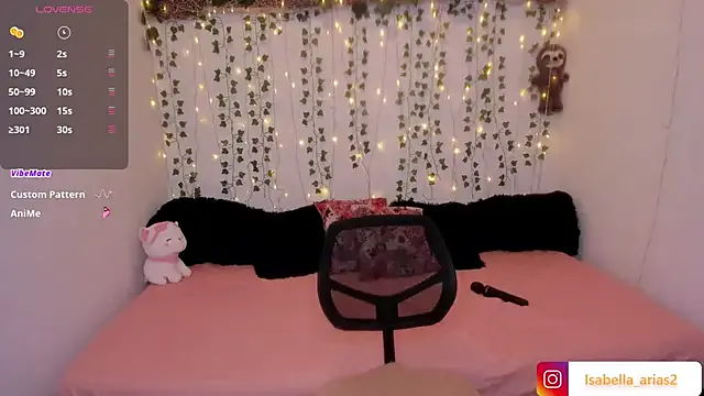 isabella_arias2 from StripChat is Freechat