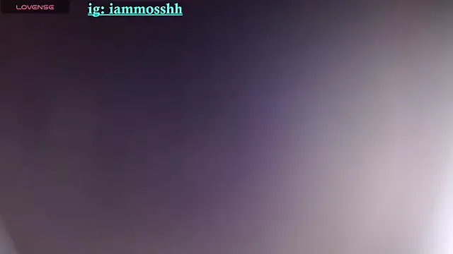 Isabella_Mossh from StripChat is Freechat