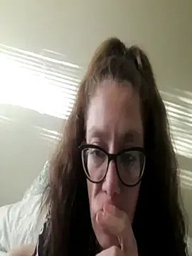 isabellenoela from StripChat is Freechat