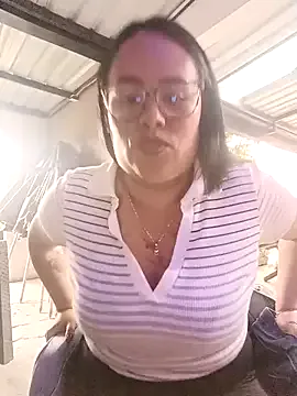 Italia_12 from StripChat is Freechat