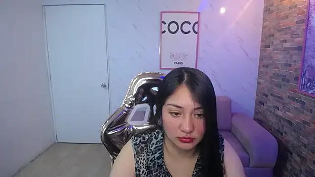 Ivony18_b from StripChat