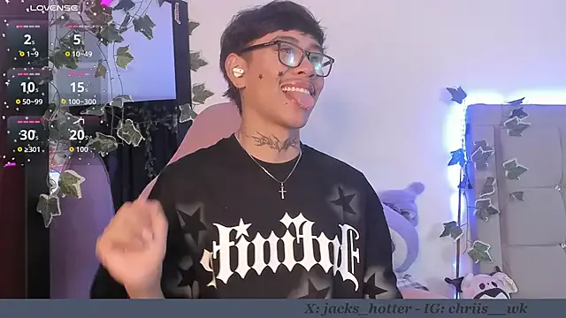 Girls: try live performances with matured performers, from dancing to quirks, in a variety of beautiful sex cams.