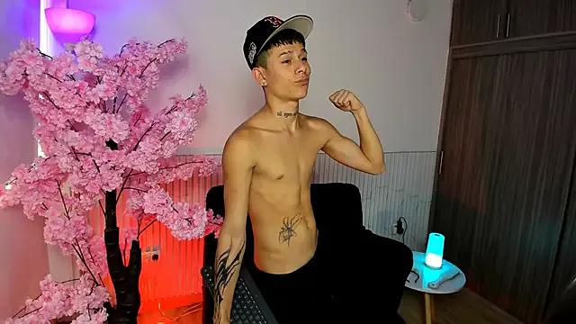 jake_beach from StripChat is Freechat