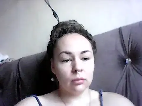 Janelah from StripChat is Freechat