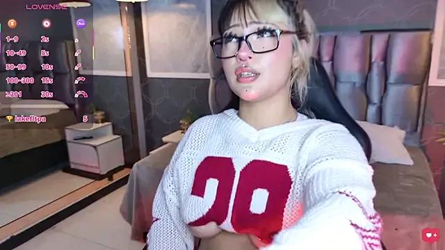 janetteJones_ from StripChat is Freechat