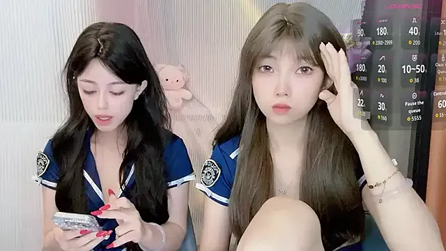 Girls: try live performances with matured performers, from dancing to quirks, in a variety of beautiful sex cams.