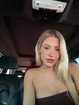 jasminesummer from StripChat is Freechat