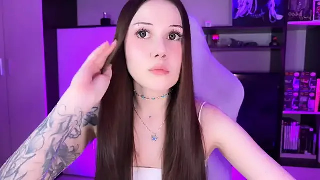 Girls: try live performances with matured performers, from dancing to quirks, in a variety of beautiful sex cams.