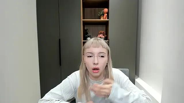 Girls: try live performances with matured performers, from dancing to quirks, in a variety of beautiful sex cams.