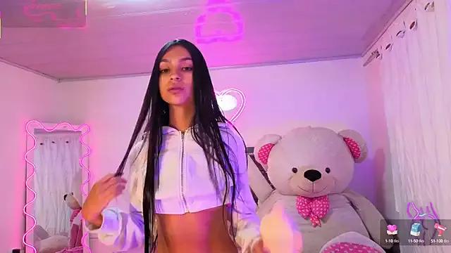 Jazmin_tay from StripChat is Freechat