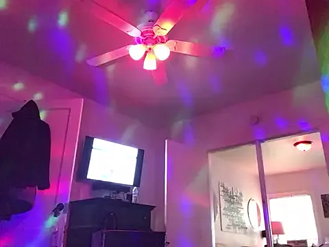 Jcharlesnew69@xh from StripChat is Freechat