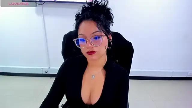 Jenn_cg from StripChat