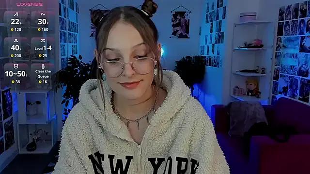 JenniferKiim from StripChat is Freechat