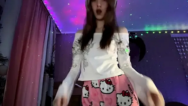 Girls: try live performances with matured performers, from dancing to quirks, in a variety of beautiful sex cams.