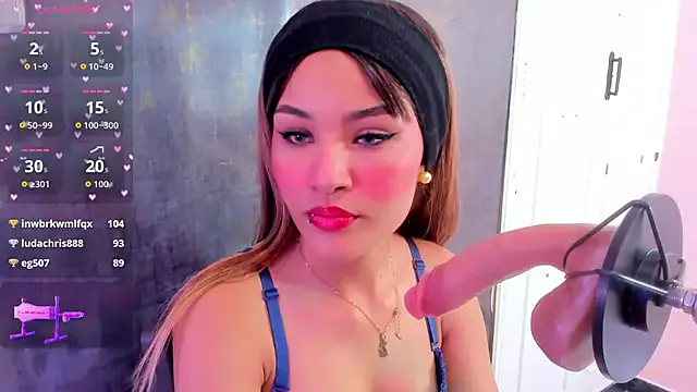 jess_ackerman from StripChat is Freechat