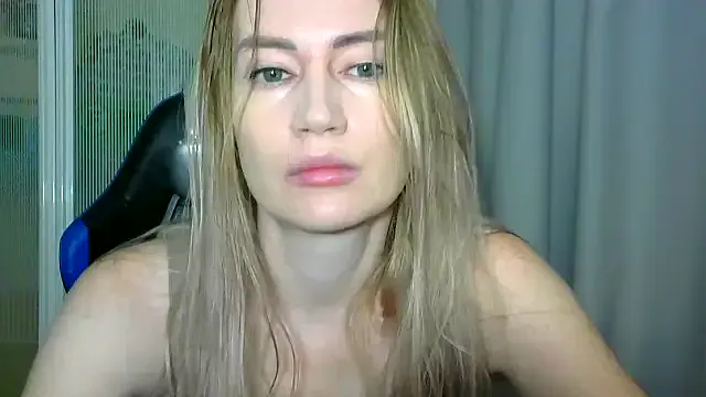 JessFoxxx from StripChat