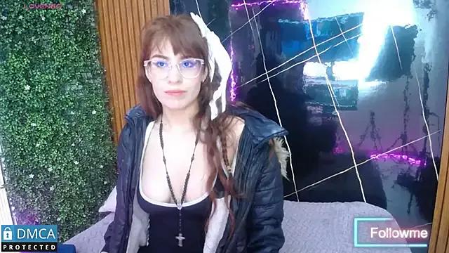 Girls: try live performances with matured performers, from dancing to quirks, in a variety of beautiful sex cams.