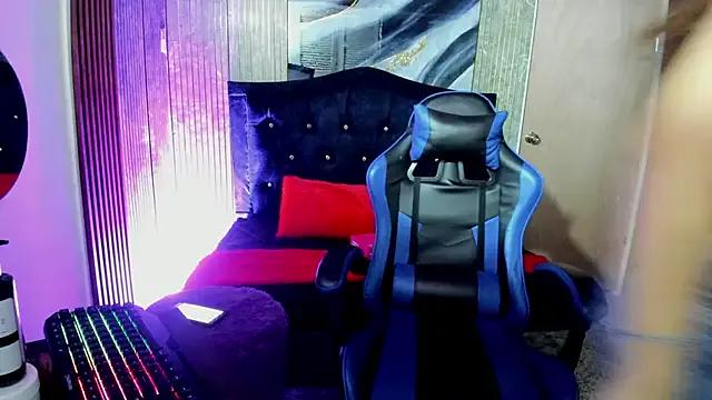 Girls: try live performances with matured performers, from dancing to quirks, in a variety of beautiful sex cams.