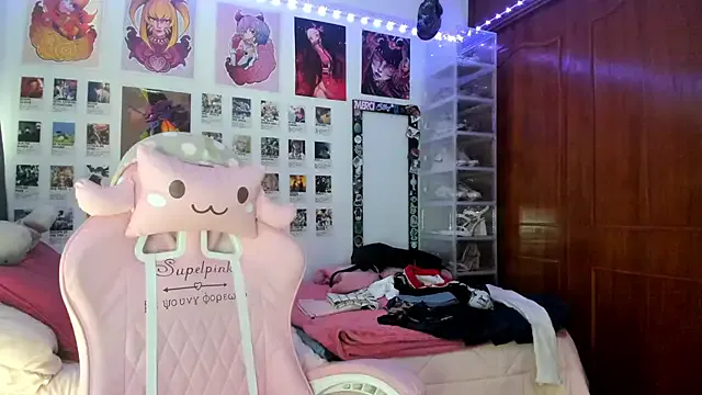 Girls: try live performances with matured performers, from dancing to quirks, in a variety of beautiful sex cams.