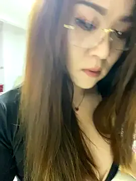 Jiajia1060 from StripChat