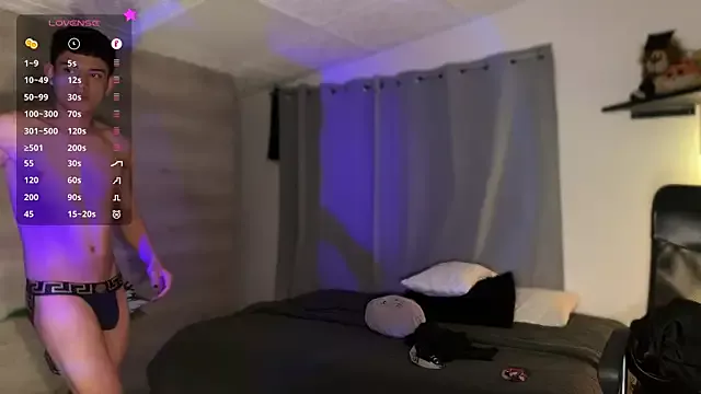 Jim_dj from StripChat