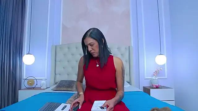 JoannaCox from StripChat is Freechat