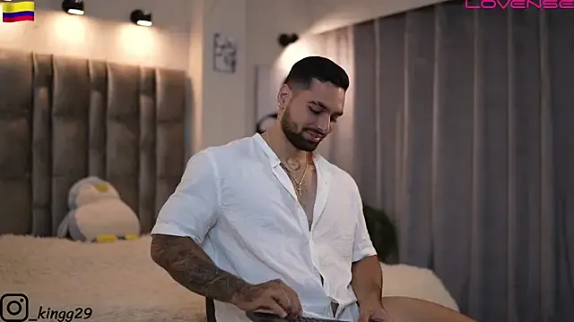 Girls: try live performances with matured performers, from dancing to quirks, in a variety of beautiful sex cams.