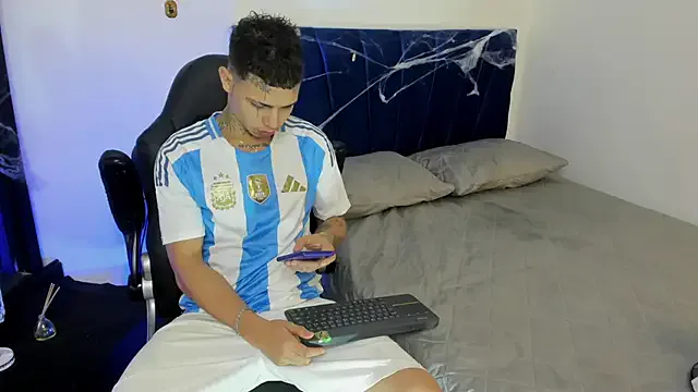 john_mystic from StripChat is Freechat