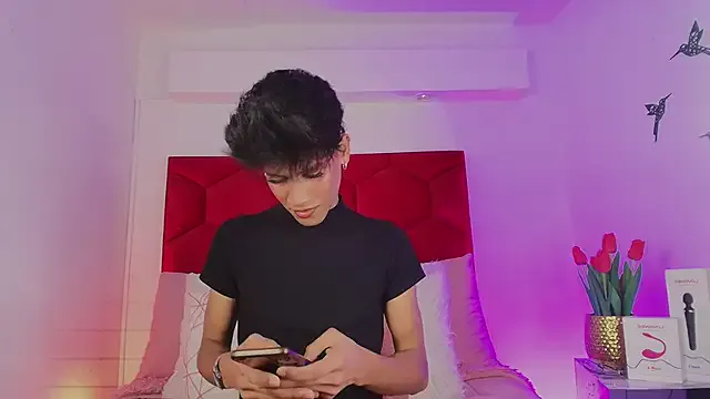 Girls: try live performances with matured performers, from dancing to quirks, in a variety of beautiful sex cams.