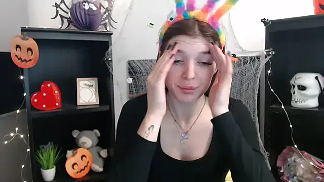 JuiceLips__ from StripChat is Freechat