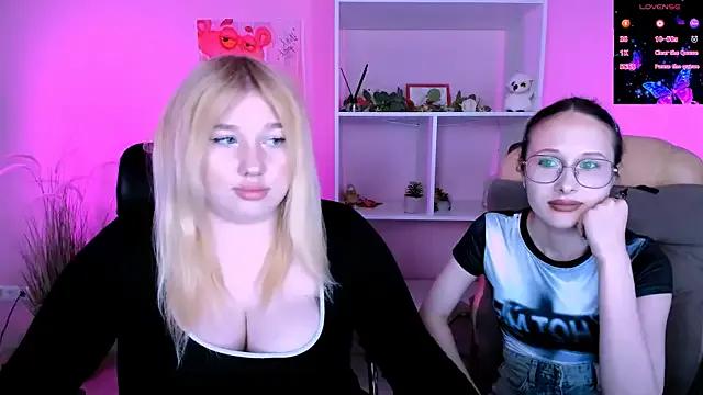 Girls: try live performances with matured performers, from dancing to quirks, in a variety of beautiful sex cams.