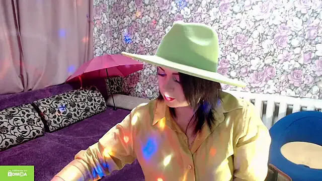 Girls: try live performances with matured performers, from dancing to quirks, in a variety of beautiful sex cams.