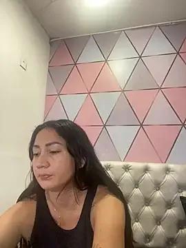 juliana_diaz from StripChat is Freechat