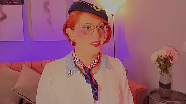 Juliana_Saenzz from StripChat is Freechat