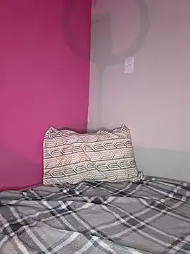 JulieGoth from StripChat is Freechat