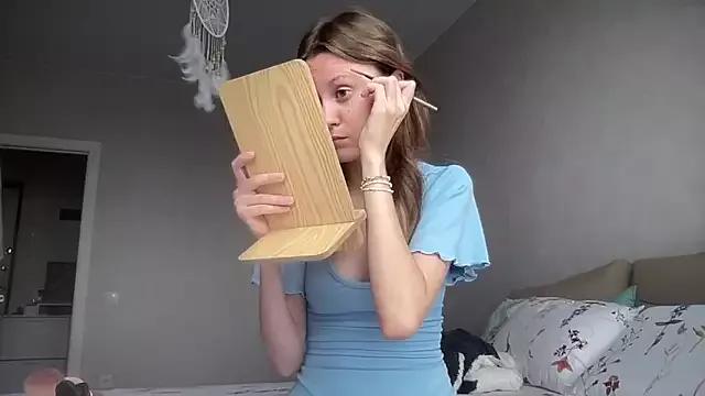 Girls: try live performances with matured performers, from dancing to quirks, in a variety of beautiful sex cams.