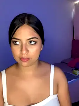 Julii from StripChat is Freechat