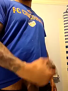 Girls: try live performances with matured performers, from dancing to quirks, in a variety of beautiful sex cams.