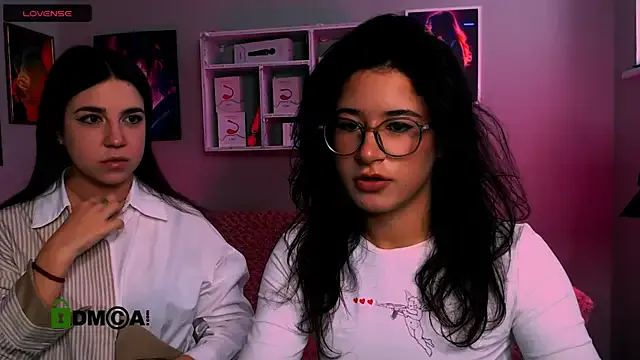 Girls: try live performances with matured performers, from dancing to quirks, in a variety of beautiful sex cams.