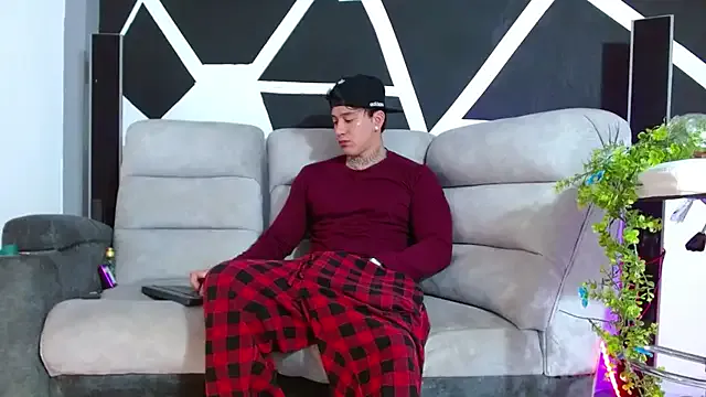 JUSTIN_FULLER1 from StripChat is Freechat