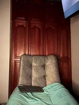 KaditaNavarro from StripChat is Freechat