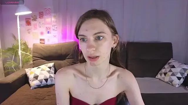 kaleriyaa_ from StripChat is Freechat
