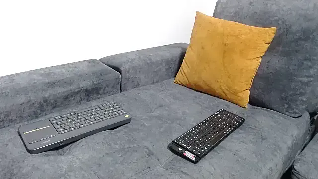 kamila-diablita from StripChat is Freechat