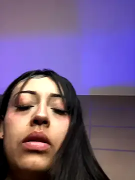 Kanao-Tsuyurii from StripChat