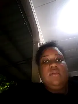 Karamelsaus from StripChat is Freechat