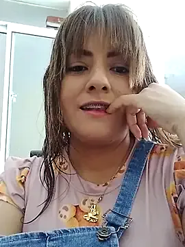 Karamirror_ from StripChat