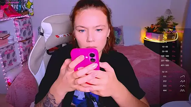 Girls: try live performances with matured performers, from dancing to quirks, in a variety of beautiful sex cams.