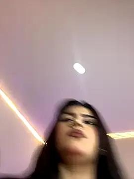 Kariina__69 from StripChat is Freechat