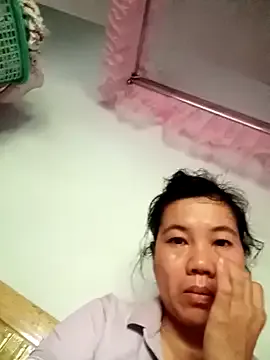 Karina80 from StripChat